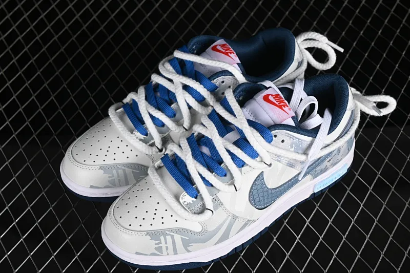 All Categories Nk SB Dunk Series Nk SB Dunk Low Low-top casual sneakers Nk Dunk Low Panda Prank Wave Fisherman-Silver Sea Blue Shark Low-top casual sneakers DD1391-400
